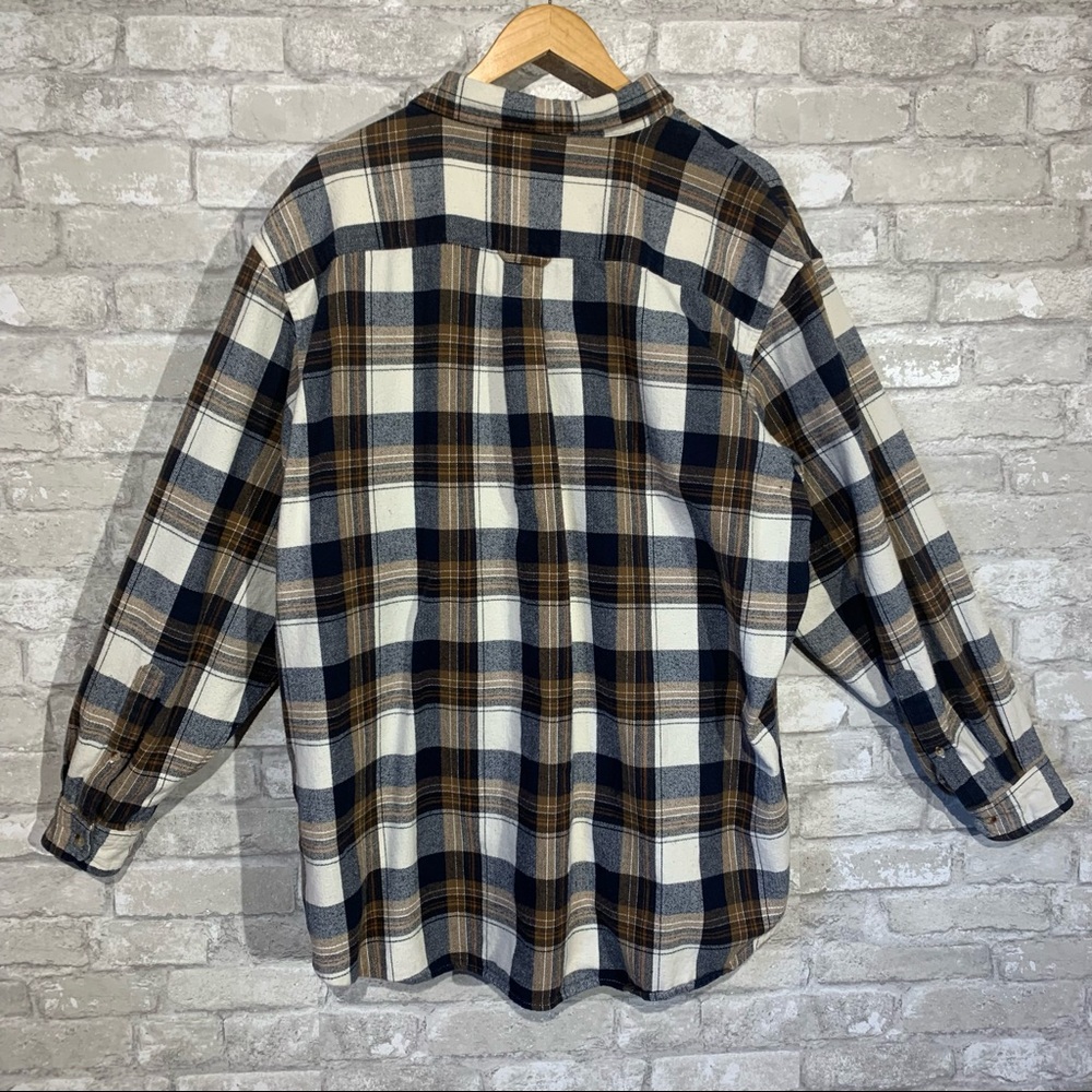 MEN'S RED HEAD FLANNEL BUTTON DOWN SHIRT. SIZE 3XL. BLUE AND TAN. 100% COTTON. - Picture 3 of 9